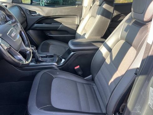 Used 2022 GMC Canyon AT4 w/ Trailering Package AWD/4WD image 10