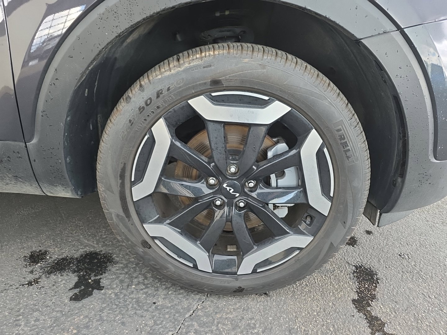 Used 2025 Kia Telluride EX w/ EX Captain's Chair Package AWD/4WD image 41