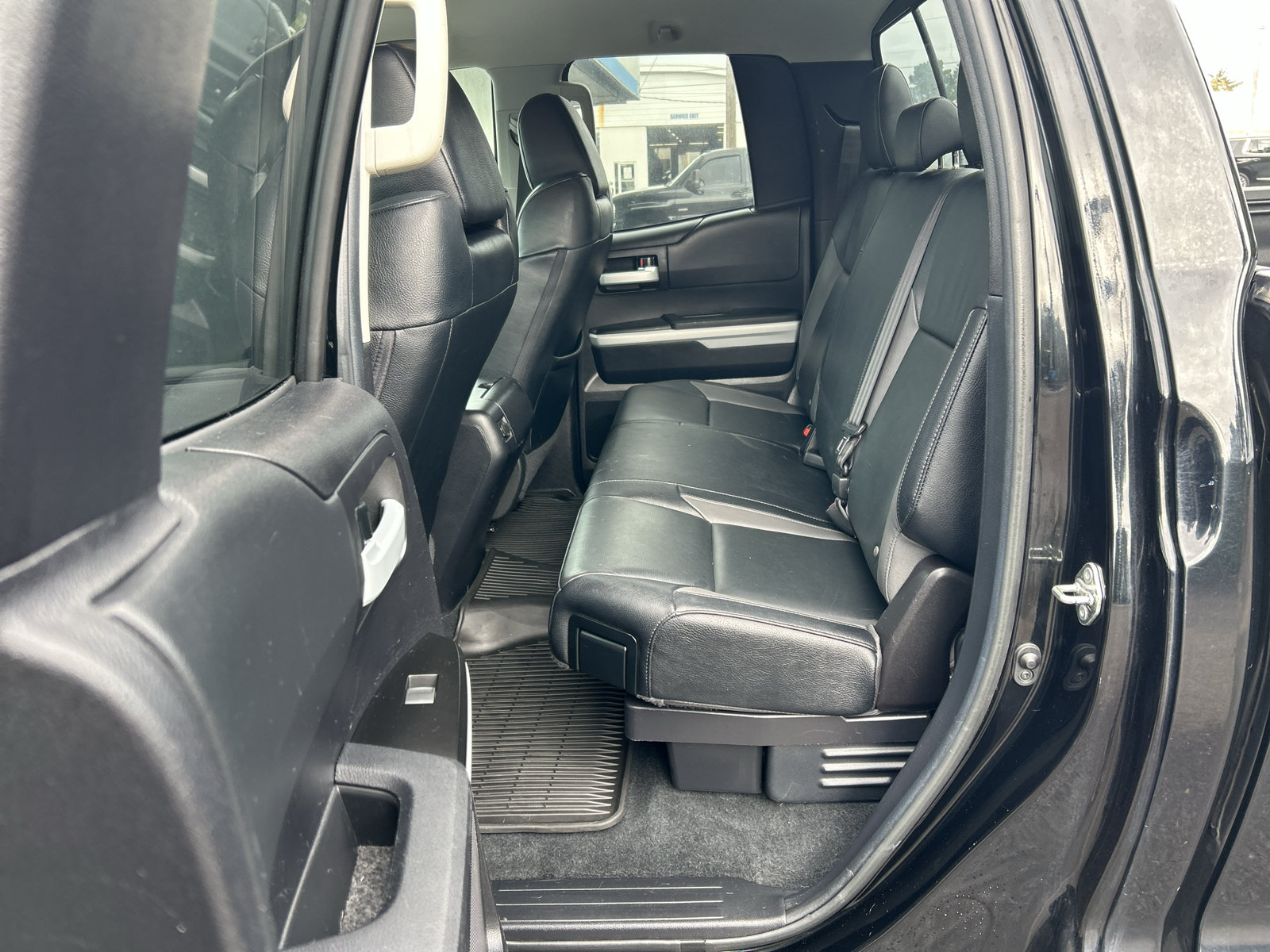 Used 2020 Toyota Tundra Limited w/ Limited Premium Package AWD/4WD image 29