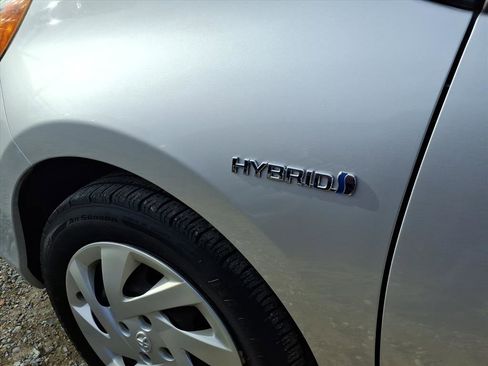 Used 2015 Toyota Prius C Two image 10