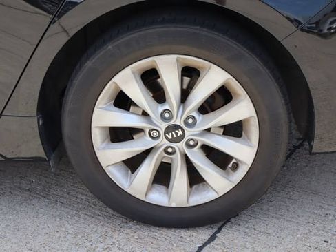 Used 2016 Kia Optima EX w/ Premium Package FWD image 28