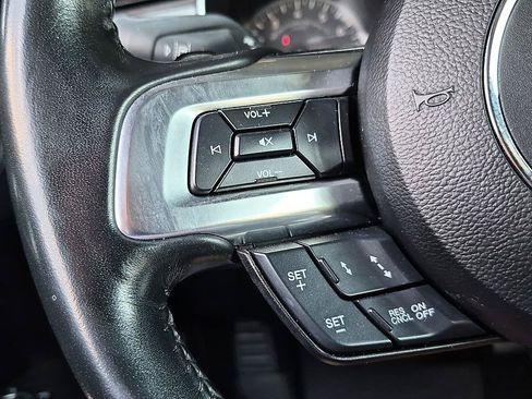 Used 2022 Ford Mustang GT Premium w/ Ford Safe & Smart Package RWD image 17