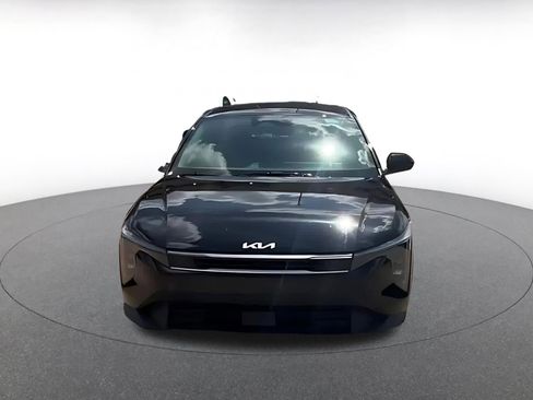 Used 2025 Kia K4 FWD image 3