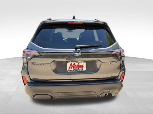 Used 2025 Subaru Forester Touring AWD/4WD image 6