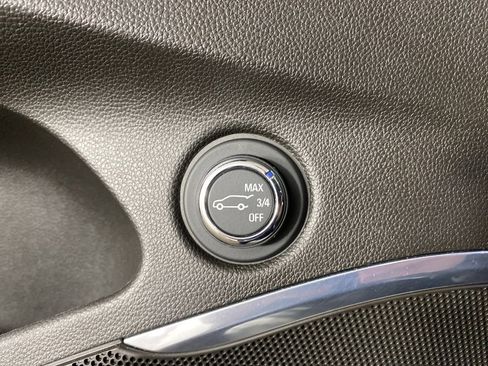 Used 2021 Buick Enclave Avenir w/ Avenir Technology Package image 24