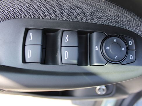 New 2026 Chevrolet TrailBlazer LT w/ Convenience Package image 30