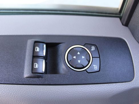 Used 2017 Ford F250 XL w/ Power Equipment Group image 21