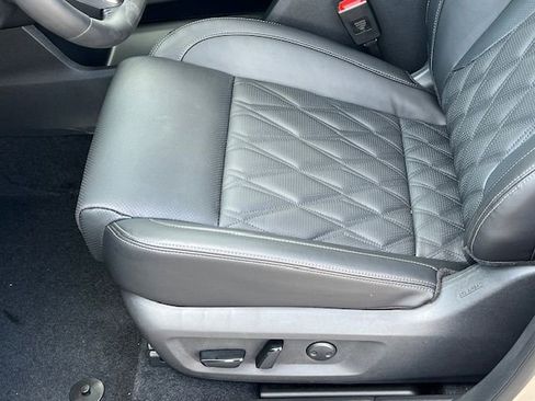 New 2026 Nissan Rogue Platinum image 34