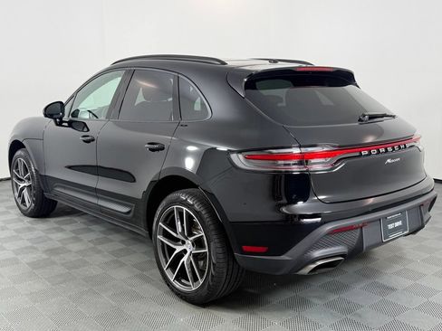 Certified 2026 Porsche Macan AWD/4WD image 3