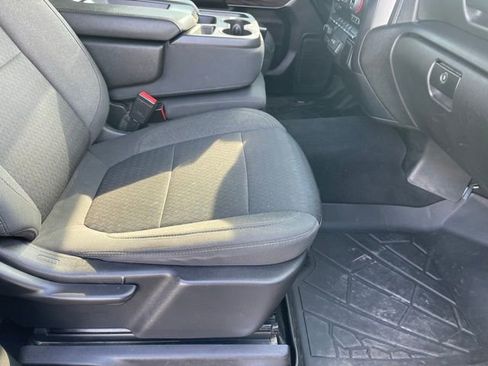 Used 2022 Chevrolet Silverado 2500 LT w/ Convenience Package image 13