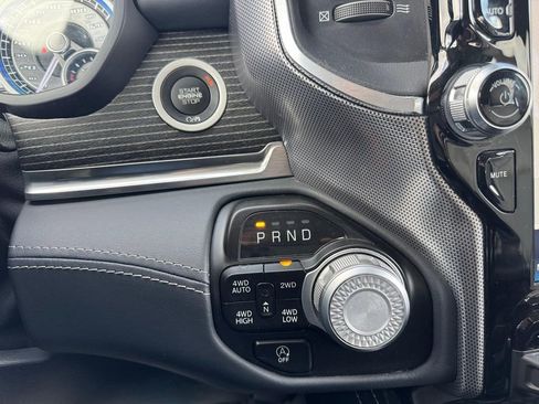 Used 2022 RAM 1500 Limited AWD/4WD image 25