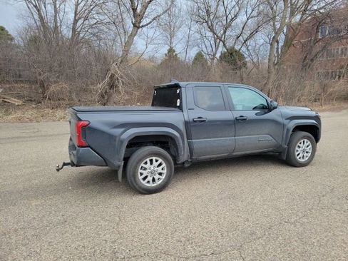Used 2024 Toyota Tacoma SR5 image 14