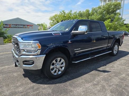Used 2024 RAM 2500 Limited image 1