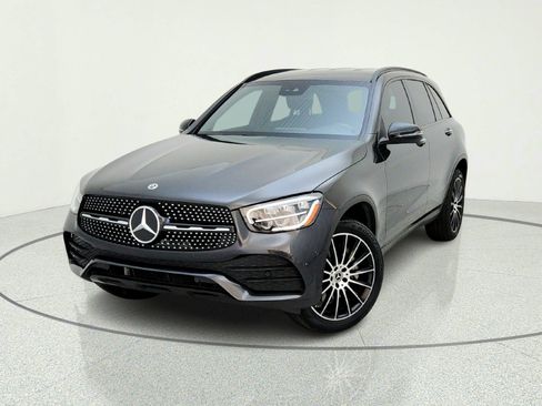 Certified 2022 Mercedes-Benz GLC 300 image 2