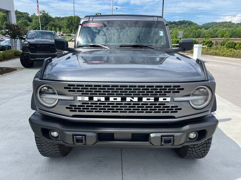 Used 2023 Ford Bronco Badlands w/ Sasquatch Package AWD/4WD image 29