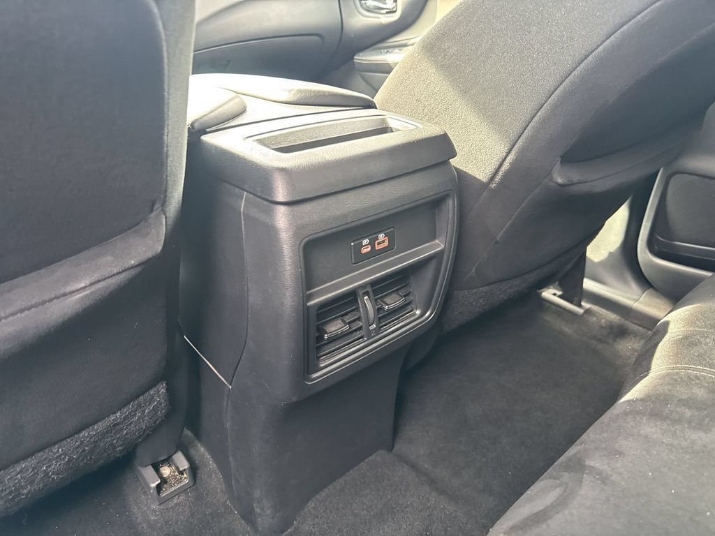 Certified 2023 Nissan Murano S FWD image 20