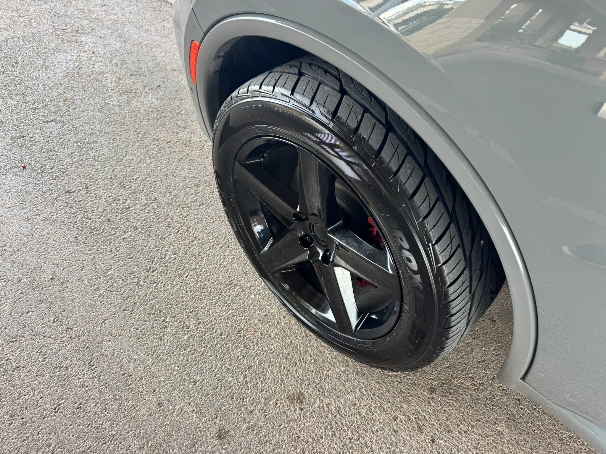 Used 2022 Dodge Durango R/T RWD image 35