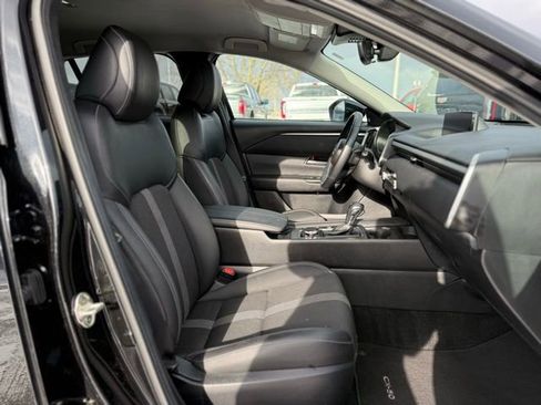 Used 2025 MAZDA CX-50 AWD 2.5 S w/ Preferred Package image 17