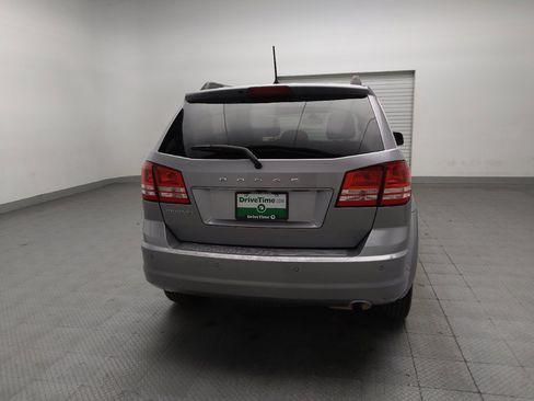 Used 2020 Dodge Journey SE FWD image 7
