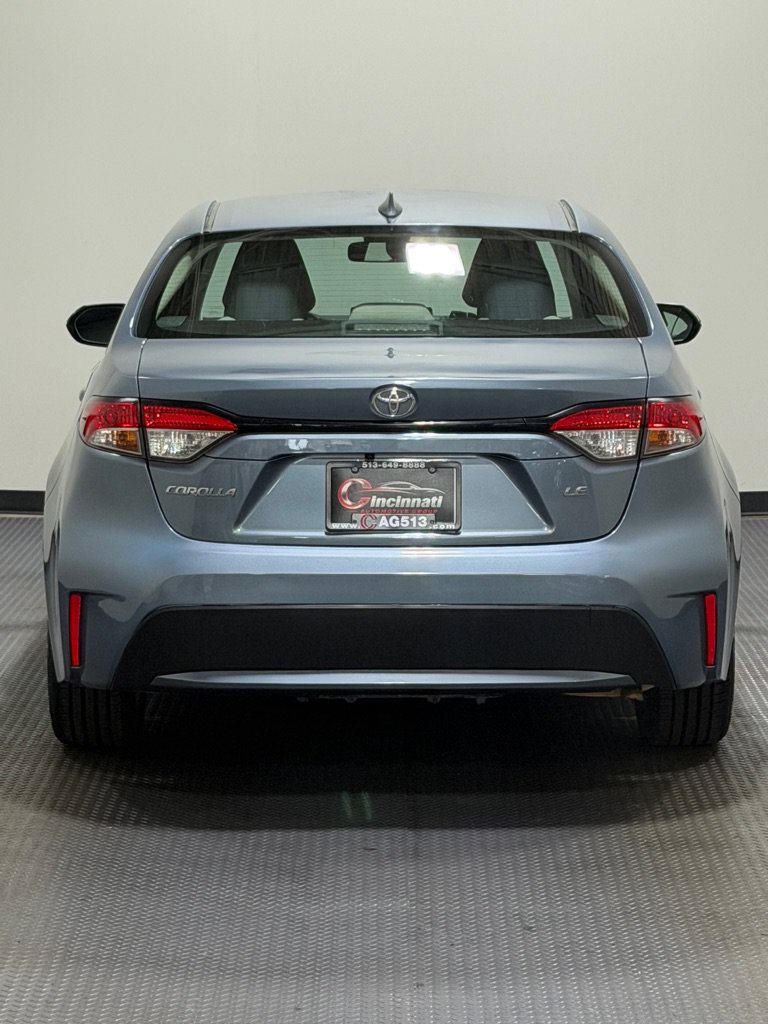 Used 2020 Toyota Corolla LE FWD image 5