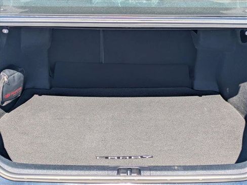Used 2021 Toyota Camry SE w/ Carpet Mat Package (TMS) FWD image 6