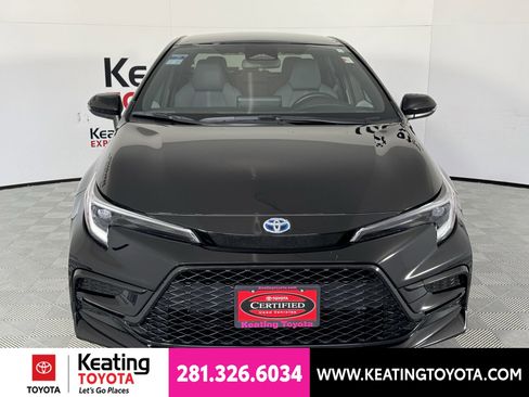 Certified 2025 Toyota Corolla SE FWD image 11