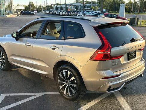 Used 2024 Volvo XC60 B5 Core w/ Climate Package AWD/4WD image 3