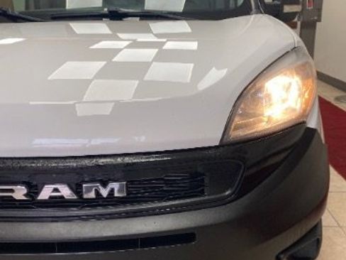 Used 2021 RAM ProMaster City Tradesman w/ Window Group 09 image 11