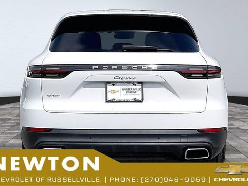 Used 2019 Porsche Cayenne AWD/4WD image 4