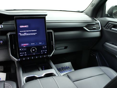 New 2026 GMC Acadia Elevation w/ Black Edition AWD/4WD image 20