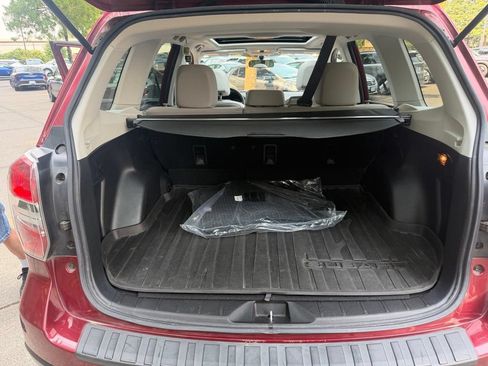 Used 2016 Subaru Forester 2.5i Premium w/ All-Weather Package AWD/4WD image 13