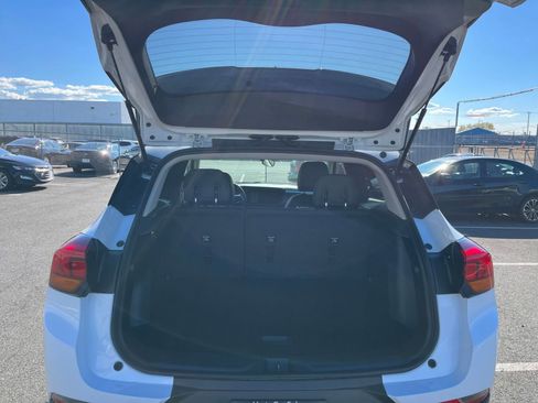Used 2025 Buick Encore GX Preferred image 29