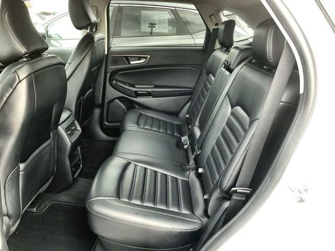 Used 2024 Ford Edge SEL w/ Convenience Package image 22