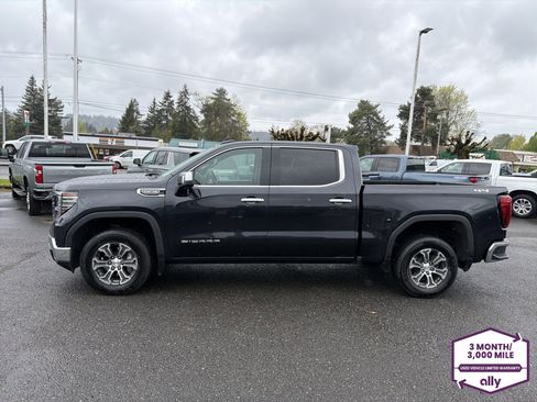 Used 2026 GMC Sierra 1500 SLT AWD/4WD image 2