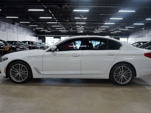 Used 2020 BMW 540i w/ Convenience Package RWD image 2