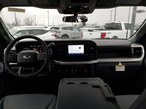 New 2026 Ford F550 4x4 Crew Cab image 10