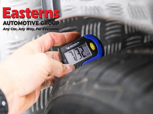 Used 2018 Ford Mustang Coupe image 25