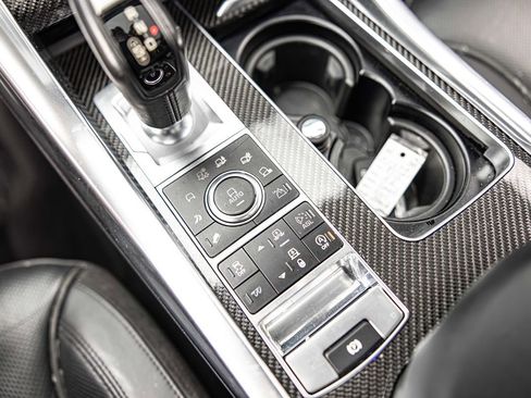 Used 2015 Land Rover Range Rover Sport SVR AWD/4WD image 30