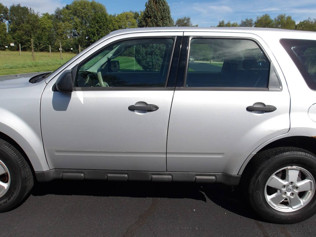 Used 2012 Ford Escape XLS FWD image 30