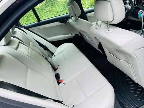 Used 2014 Mercedes-Benz C 250 Sedan image 12