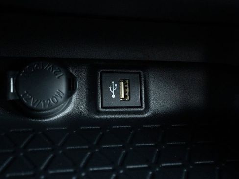 New 2025 Toyota RAV4 XLE w/ Convenience Package image 28