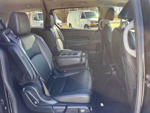 Used 2023 Honda Odyssey EX-L image 19