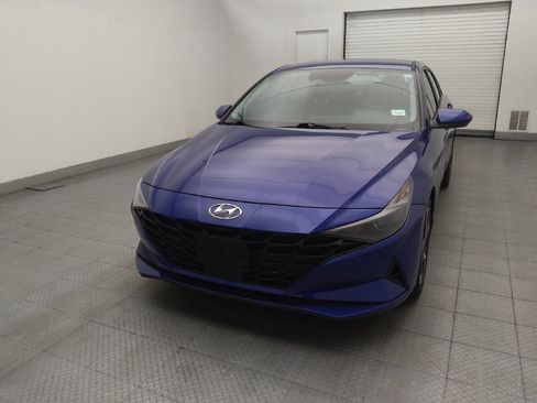 Used 2023 Hyundai Elantra SEL w/ Convenience Package FWD image 15