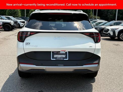 Certified 2026 Kia Sportage EX AWD/4WD image 5