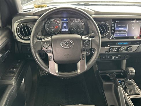 Certified 2021 Toyota Tacoma TRD Off-Road w/ Technology Package RWD image 15