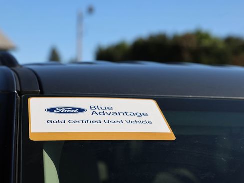 Certified 2023 Ford Explorer XLT w/ Equipment Group 202A AWD/4WD image 34