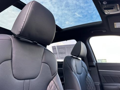 New 2026 Kia Sorento SX Prestige image 13