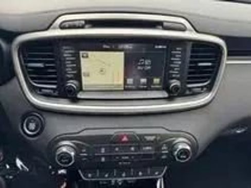 Used 2016 Kia Sorento SX FWD image 17