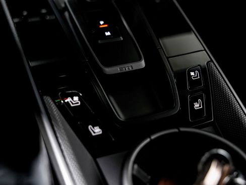 Used 2020 Porsche 911 Carrera S image 17