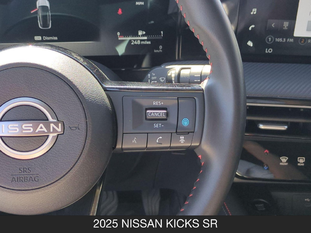 Used 2025 Nissan Kicks SR FWD image 18